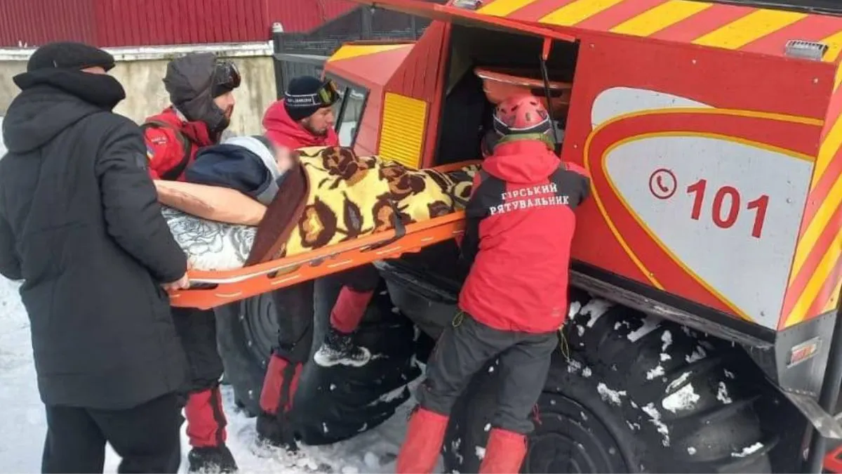 Армагедон на Прикарпатті: через негоду сім сіл лишились відрізаними від світу – чи є у списку курорти