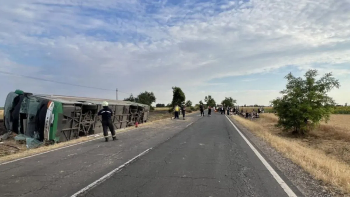 Автобус з українцями на борту потрапив у серйозну ДТП в Угорщині: в МЗС повідомили, чи є загиблі