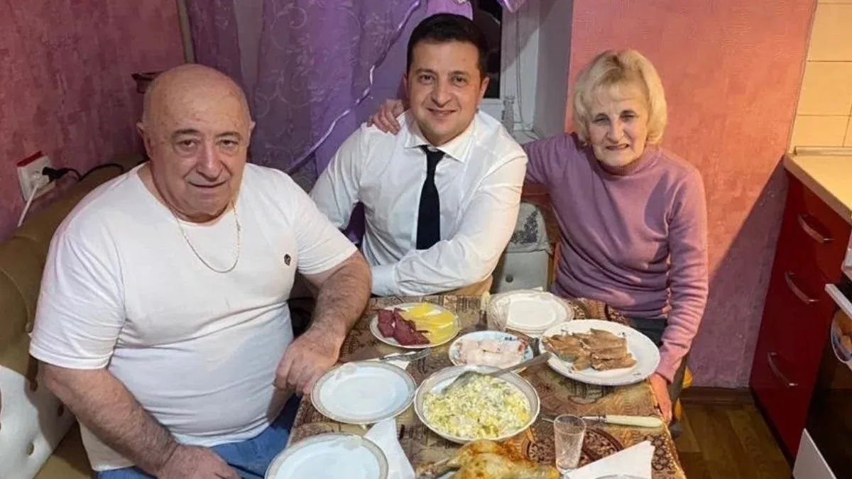 «Подзвонить мені 10-20 разів»: Зеленський – про стосунки з мамою після початку повномасштабного вторгнення