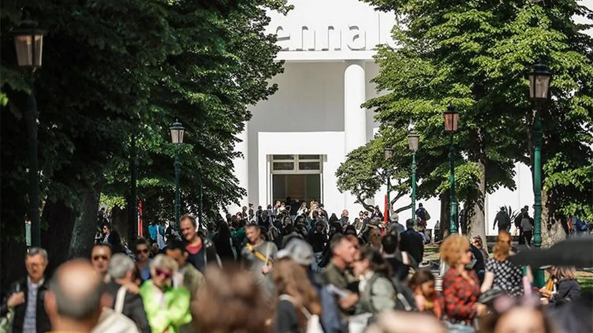 Вперше з 2022 року буде російський павільйон: організатори бієнале у Венеції відзначилися ганебним рішенням