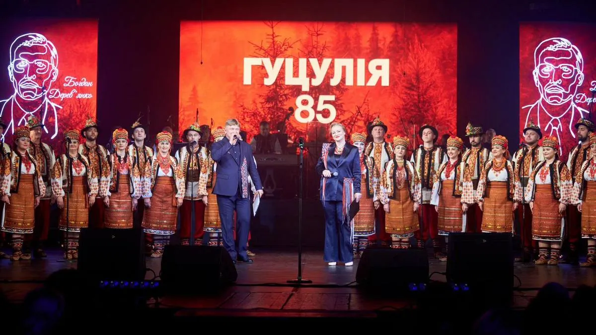 Повернення з гастролей закінчилося побиттям: на Львівщині напали на артистів відомого ансамблю – відео