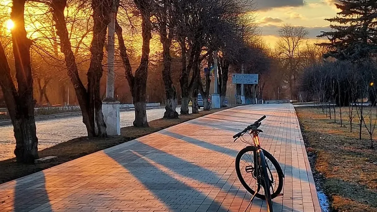 Яка погода завтра, 10 березня 2025 року: в перший день робочого тижня в Україні стане трохи прохолодніше