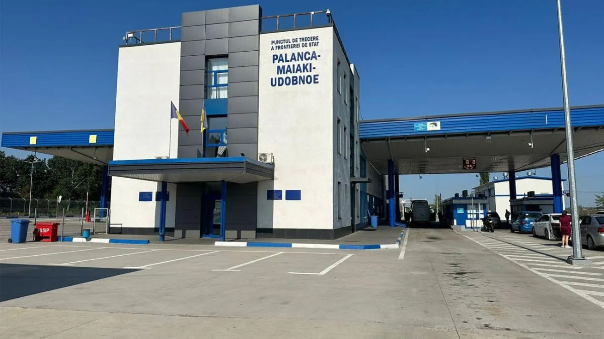 Відома нова інформація щодо руху транспорту на автодорозі М-15 Одеса – Рені: чи відновлено міст біля Маяків