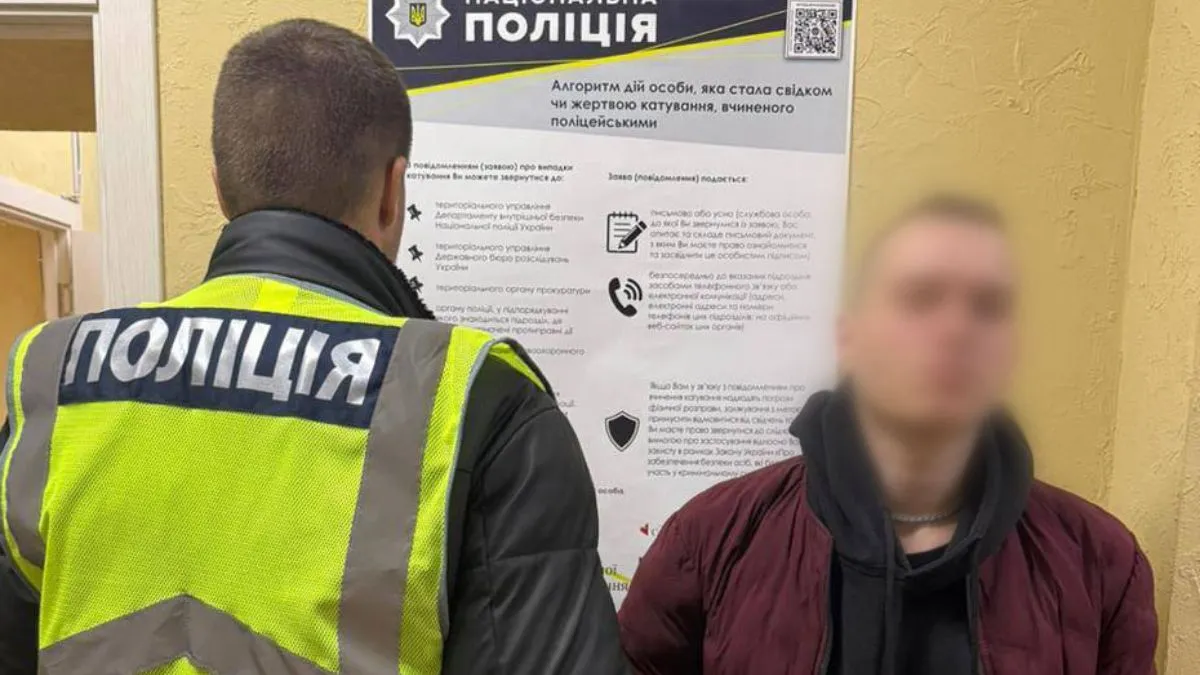 У Києві затримали Санта Клауса: «поліціянта» за його дії покарали – що за катавасія сталася у столиці – деталі