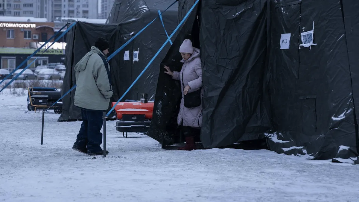 Краще, ніж нічого: Кличко заявив про облаштування 60 місць для розміщення киян соціально вразливих категорій