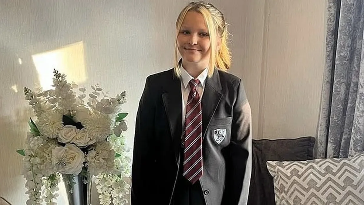 Дівчинка 12 років три тижні провела у психіатрічній лікарні і померла: деталі трагедії у Великій Британії