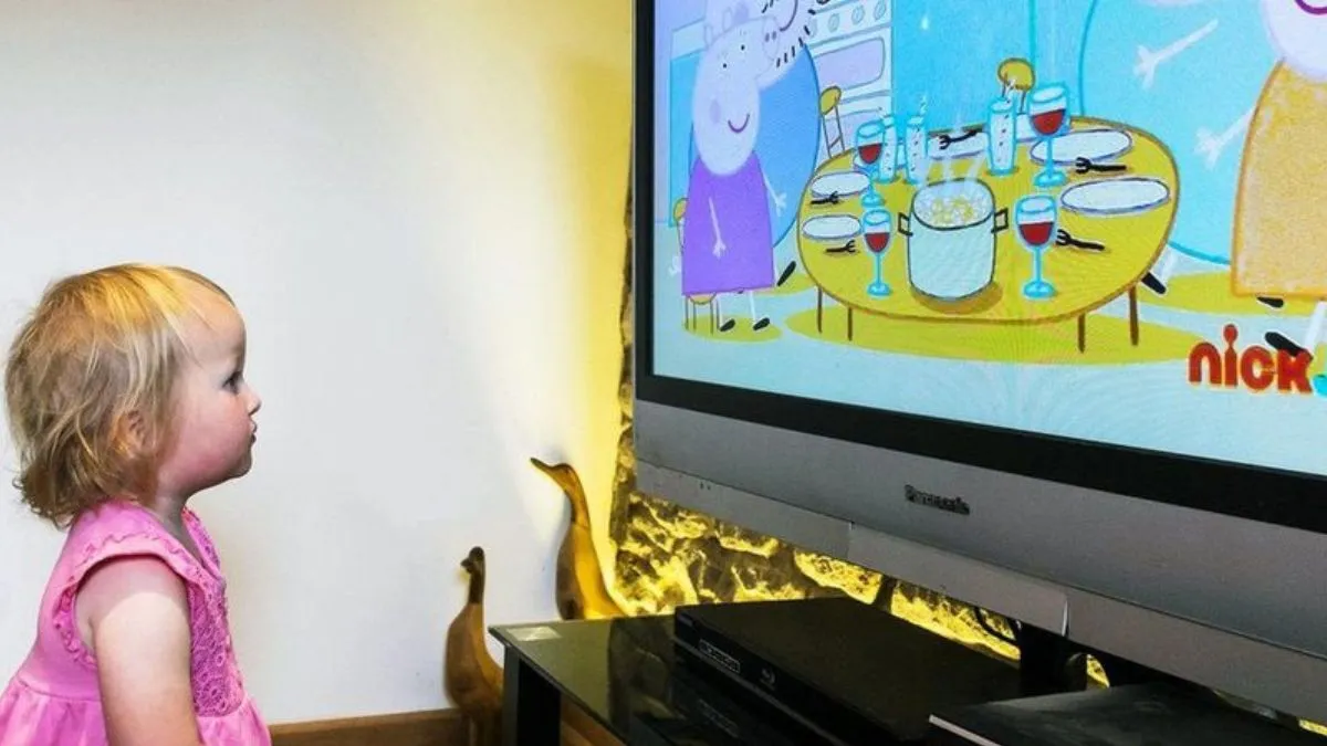 «Трансляцію припинено»: українські діти більше не побачать мультик «Губка Боб», а чи лишився «Пес Патрон»