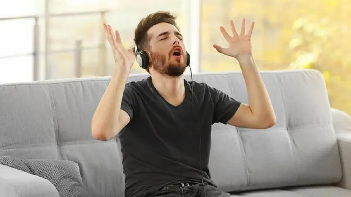 Українці вивели в топи стрімінгів російські пісні: як реагують у мережі