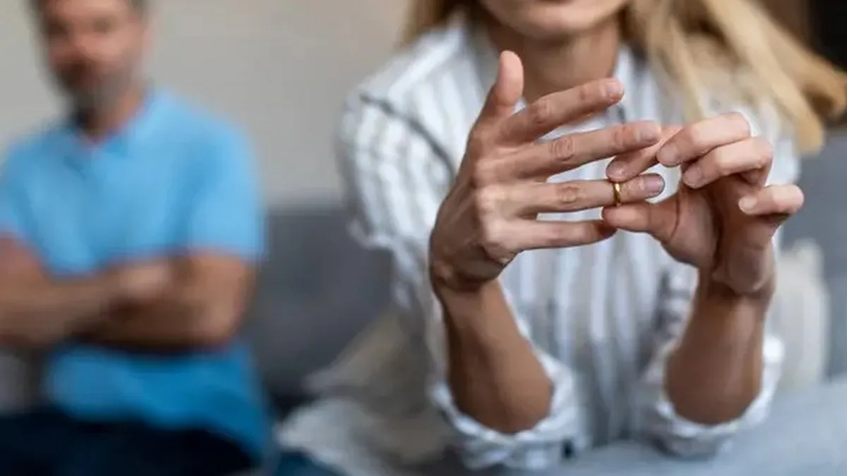 Без зайвої драми: названо топ-10 головних переваг життя після розлучення