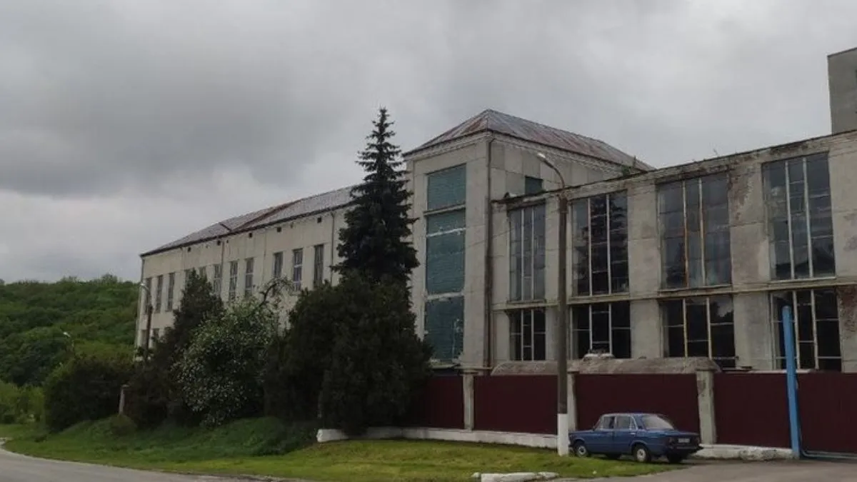 На Тернопільщині загинуло троє працівників спиртзаводу: відомо, чи впилися чоловіки