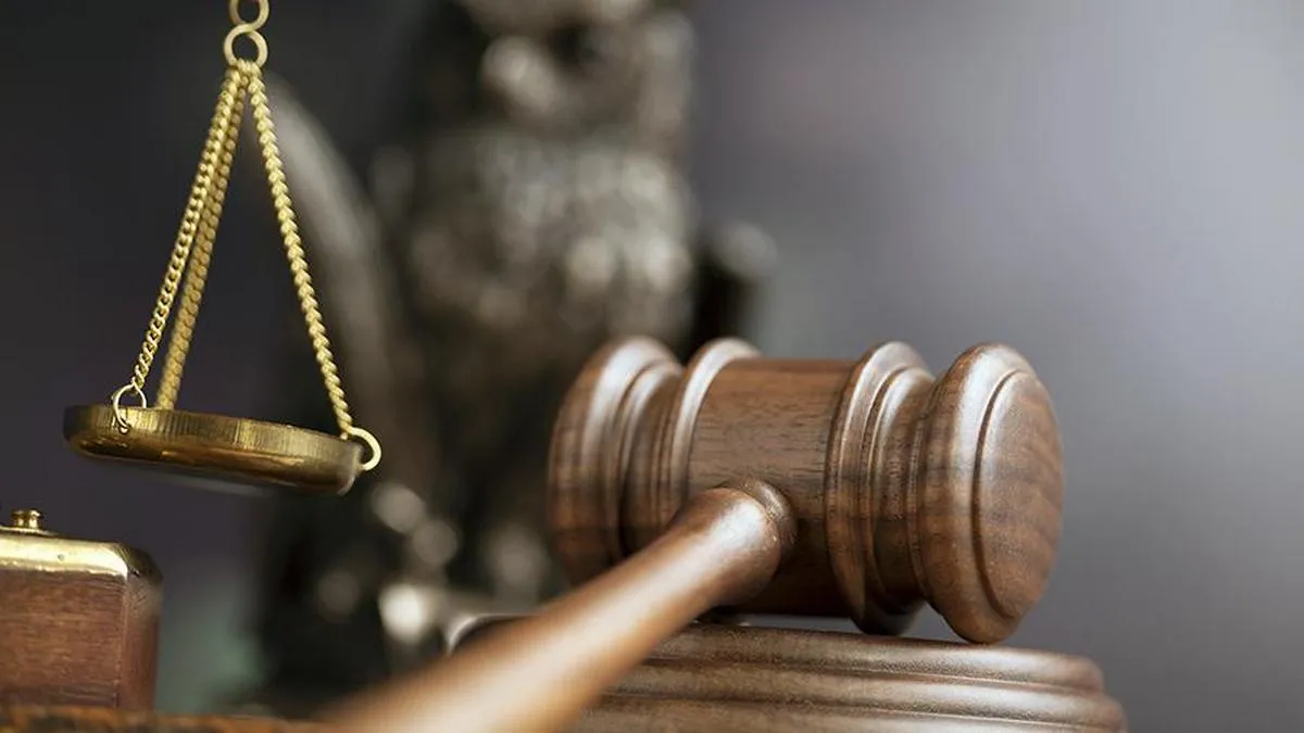 У Харкові суд покарав коменданта, який побив пенсіонерку через електропічку: деталі дивного конфлікту