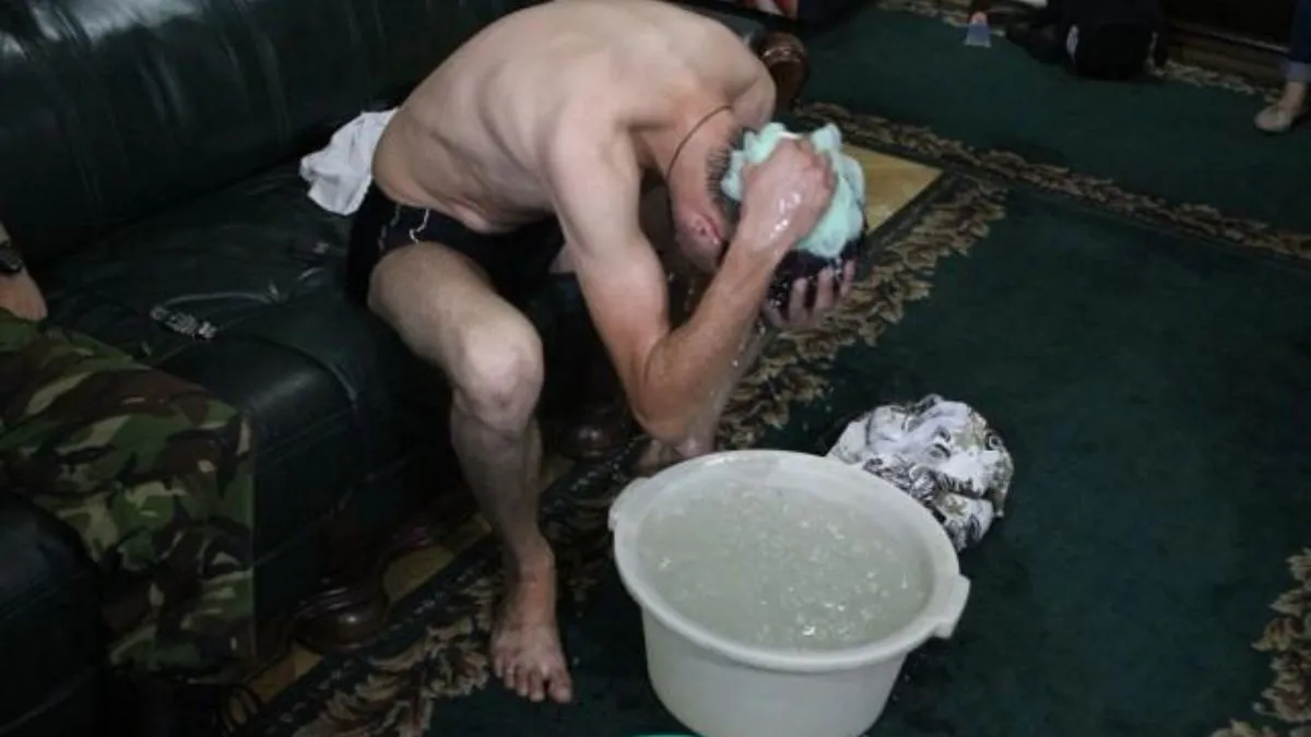 «Став каструлю на газ і грій, щоб помити яйця»: київський електрик підірвав соцмережі