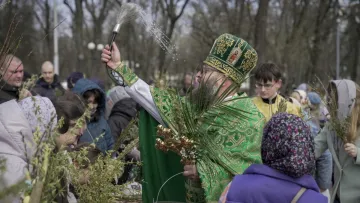 Вербна неділя 2026: коли відзначають в Україні за новим стилем і що заборонено робити