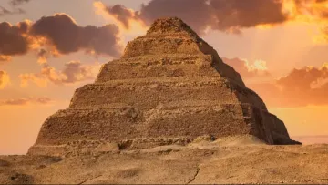 Таємницю пірамід розкрито: вчені знайшли сліди гідравлічного механізму - як будували єгипетські споруди