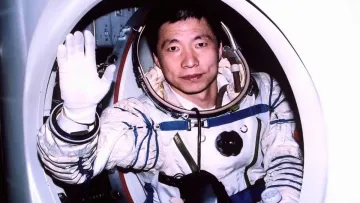Загадка, що збентежила NASA: астронавту «хтось постукав» у космосі - феномен, який неможливо пояснити