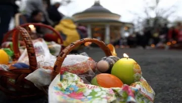 «Мабуть, в минулому був діджеєм»: енергійний священник з Запоріжжя став зіркою соцмереж 