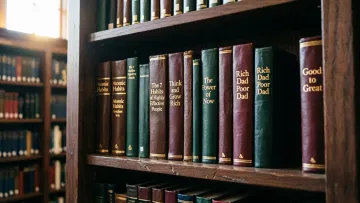 Книжки для саморозвитку: що читають успішні люди