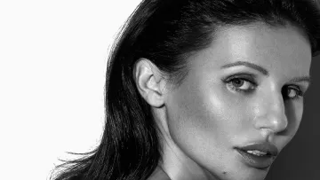 «Взагалі я шляхетна жінка, але іноді мені хочеться повалятися в багнюці»: відверте зізнання Анни Алхім