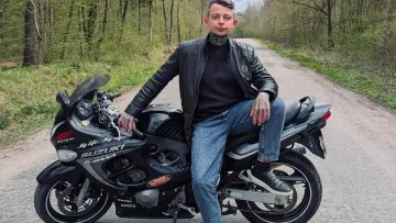 Наочний посібник на тілі: українець набив 230 татуювань кісток і встановив світовий рекорд