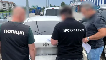«З голови вилетіло»: депутати на Хмельниччині забули вказати в декларації мільйони і літак – в коментарях палає