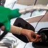 Актуальні ціни на бензин в Україні на ранок вівторка, 18 серпня: де заправитися буде найвигідніше – моніторинг