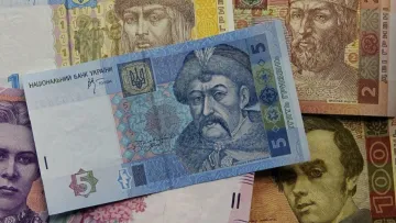 4 банкноти перестали бути платіжними засобами в Україні: якими купюрами не можна розраховуватися з 2 березня