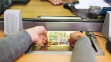Гривня пішла на вихідні «підкачавши м'язи»: офіційний курс валют від НБУ на 16 - 19 жовтня