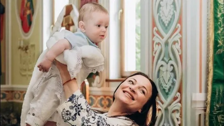 Вікторія Білан показала фото з хрестин сина без Ращука: акторка переживає складний період після розриву 