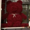 Рекордний букет продали у Києві за понад пів мільйона гривень: у мережі згадали про дрони та тепловізори 