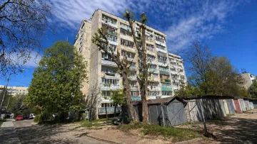 У Львові комунальники відзвітувались про виконану роботу з благоустрою фотографією з ШІ: як їх покарали