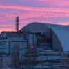 Без електропостачання залишився саркофаг над четвертим блоком: через російські обстріли знеструмлено ЧАЕС