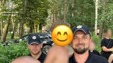 «Спокійно сидів у компанії дівчат»: на Рівненщині 5-річний хлопчик ледь не довів маму до інфаркту – що сталося