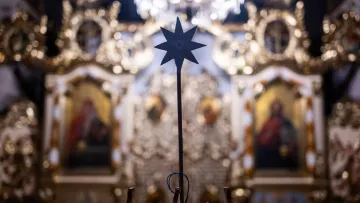 Розклад Різдвяних богослужінь церков ПЦУ, УГКЦ й католицьких храмів: де й коли дивитись наживо в Україні