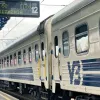 «Дія.Підпис» не допомагає: як Укрзалізниця досі потерпає через перекупів — розслідування