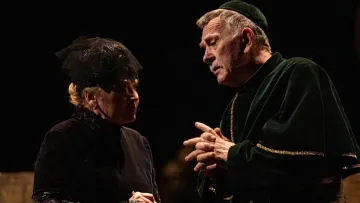 Помер народний артист, який десятиліттями грав у театральній постанові «За двома зайцями»: не стало Шаварського