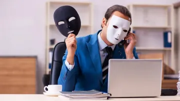 Народна артистка України стала жертвою шахраїв: в 71-річної жінки виманили величезну суму