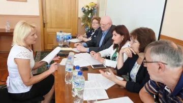 День державної служби: хто відзначає та як привітати правильно