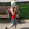 В Івано-Франківську 30 дітей ходили вулицями у протигазах: відома причина такої поведінки – відео