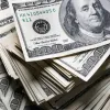 Чи злетять ціни на долар до 8 березня: банкір спрогнозував, скільки коштуватиме американська валюта