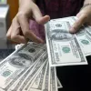 Гривня розпочала новий тиждень з падіння – долар знову здорожчав: офіційний курс валют від НБУ на 13 жовтня