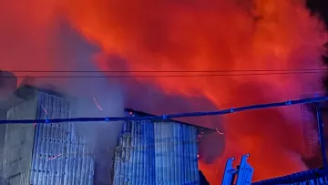 Масштабна пожежа у Вінниці – вогонь охопив 350 кв.м: чи є жертви та чи винні в цьому війська РФ