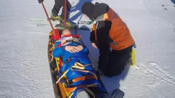 На Закарпатті хлопець ледь не загинув катаючись на лижах: яких травм зазнав неповнолітній – подробиці