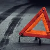 Аварія з бусом ТЦК у Києві: стало відомо, як на Осокорках мобілізований у кайданках втік прямо з місця ДТП