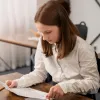 Легендарна акторка та відома письменниця: названо авторку та дикторку Радіодиктанту-2025