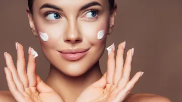 П'ять продуктів для пружної шкіри навесні: нутриціологиня розкрила головні секрети