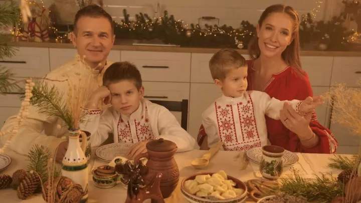 «Христос ся рождає»: Юрій Горбунов та Катя Осадча поділилися святковими родинними фото