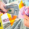 Що буде з курсом долара найближчим часом: банкірка спрогнозувала рух гривні у серпні