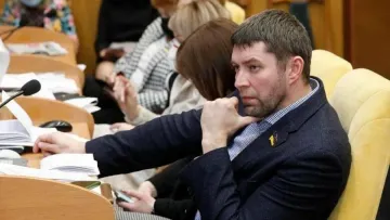 Півмільйонний хабар без ув'язнення: суд продовжив повноваження депутата Запорізької облради на два місяці