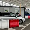 Люди масово рушили на кордони України: відомо, чому так відбувається та що радить митниця