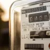 Скільки українці платитимуть за світло із 1 червня: названо ціну кіловата 